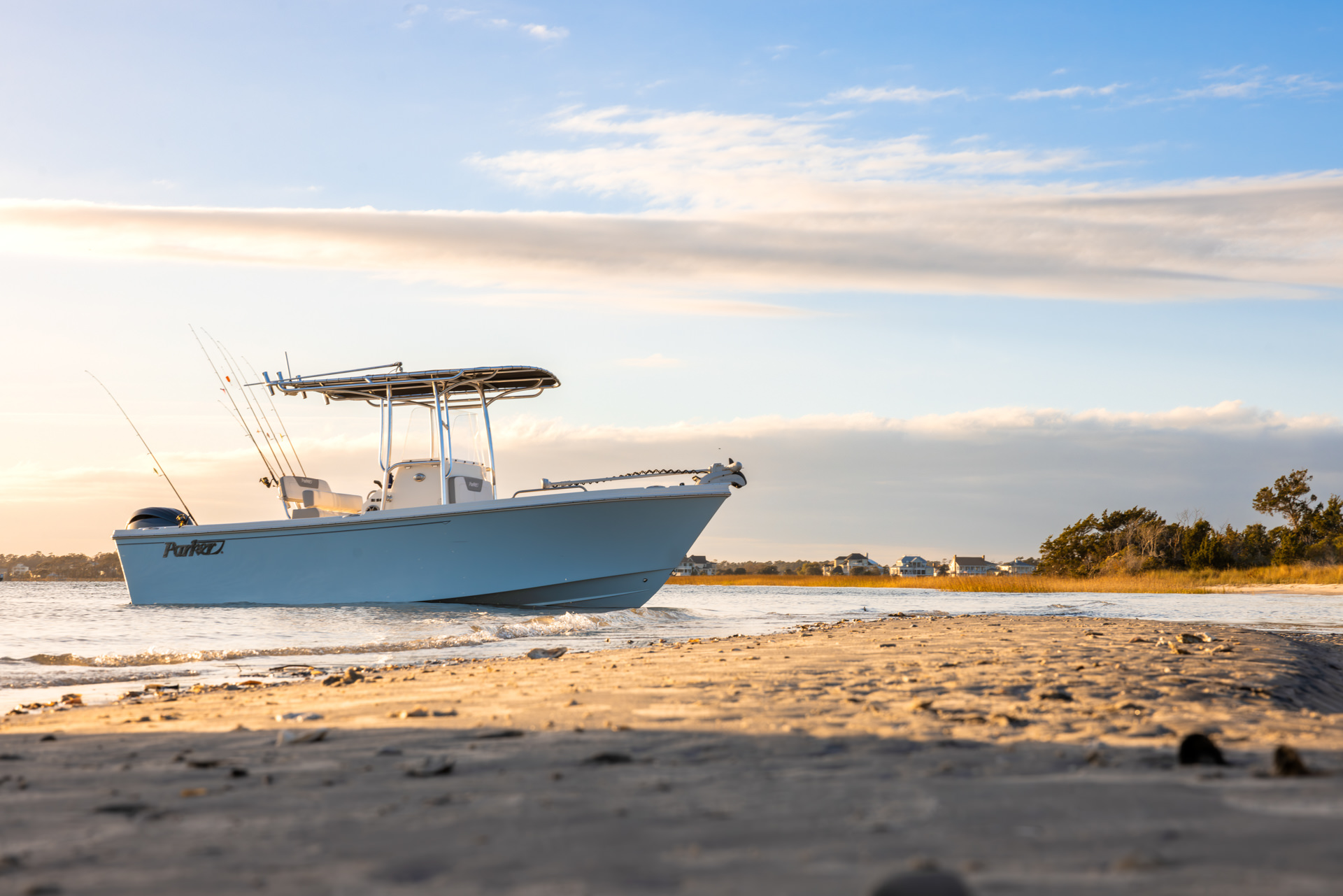Parker Boats 210 Coastal Exterior 02