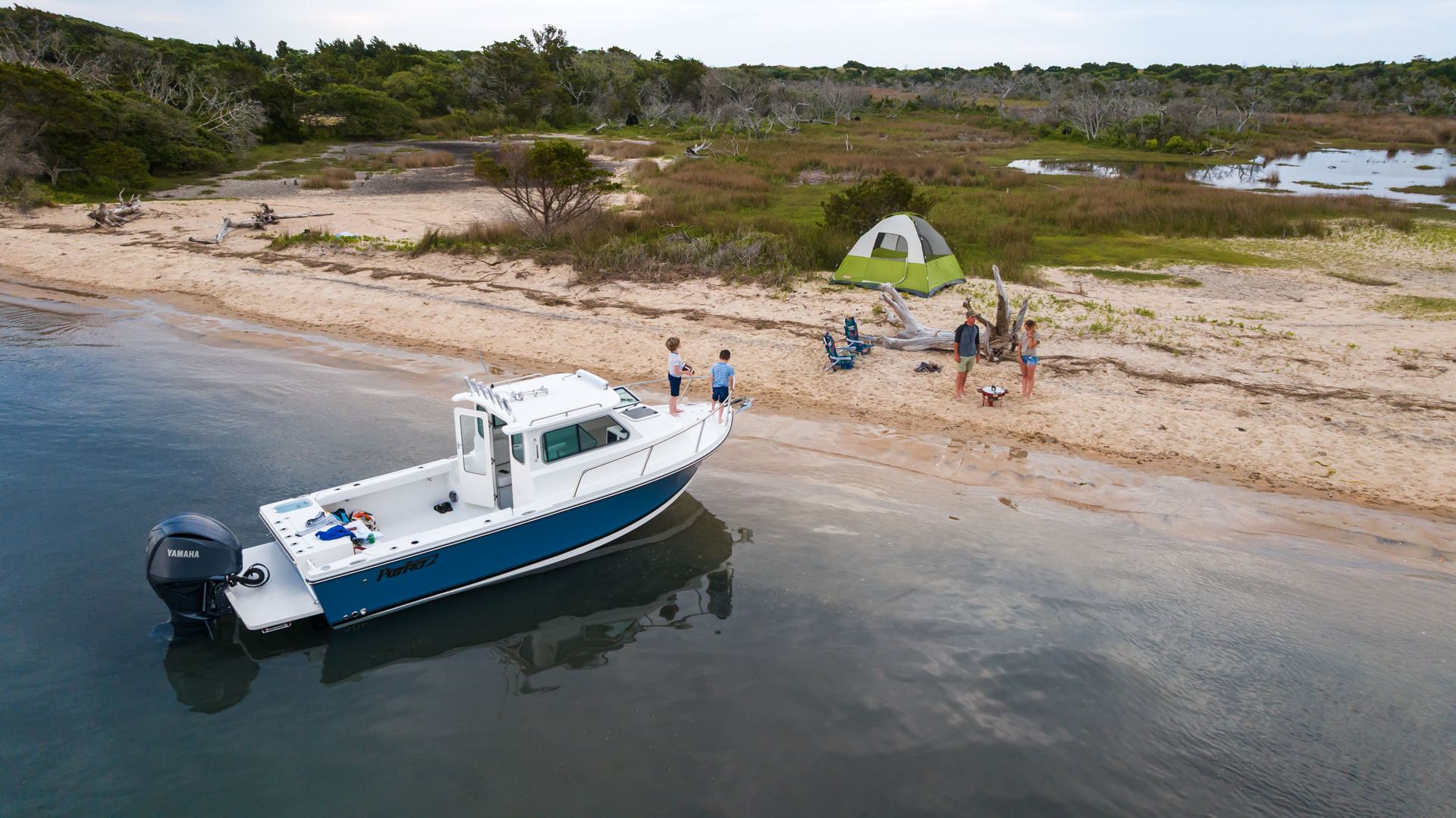 Parker Boats 227 Explorer Exterior 14