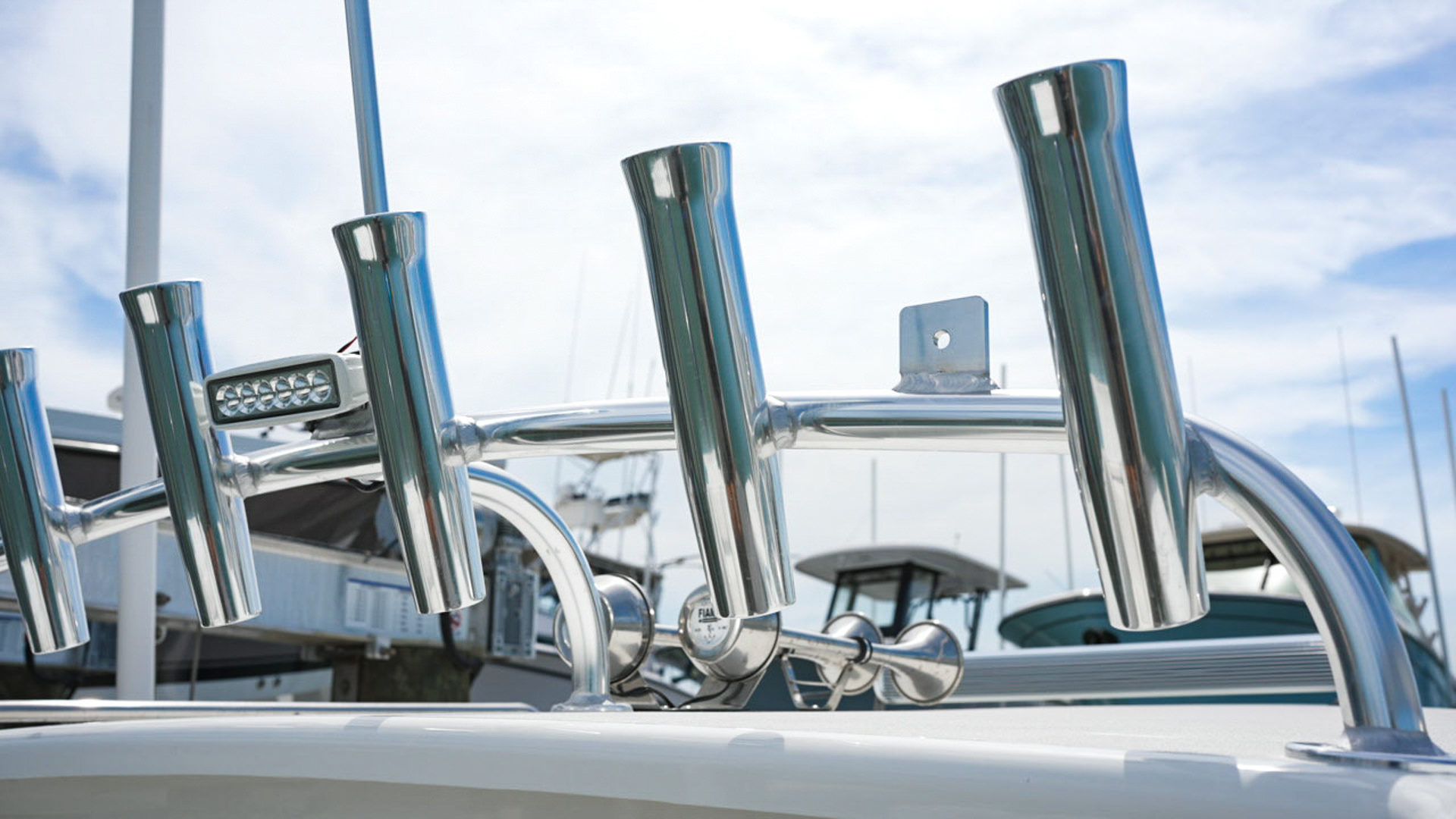Parker Boats 227 Explorer Interior 02