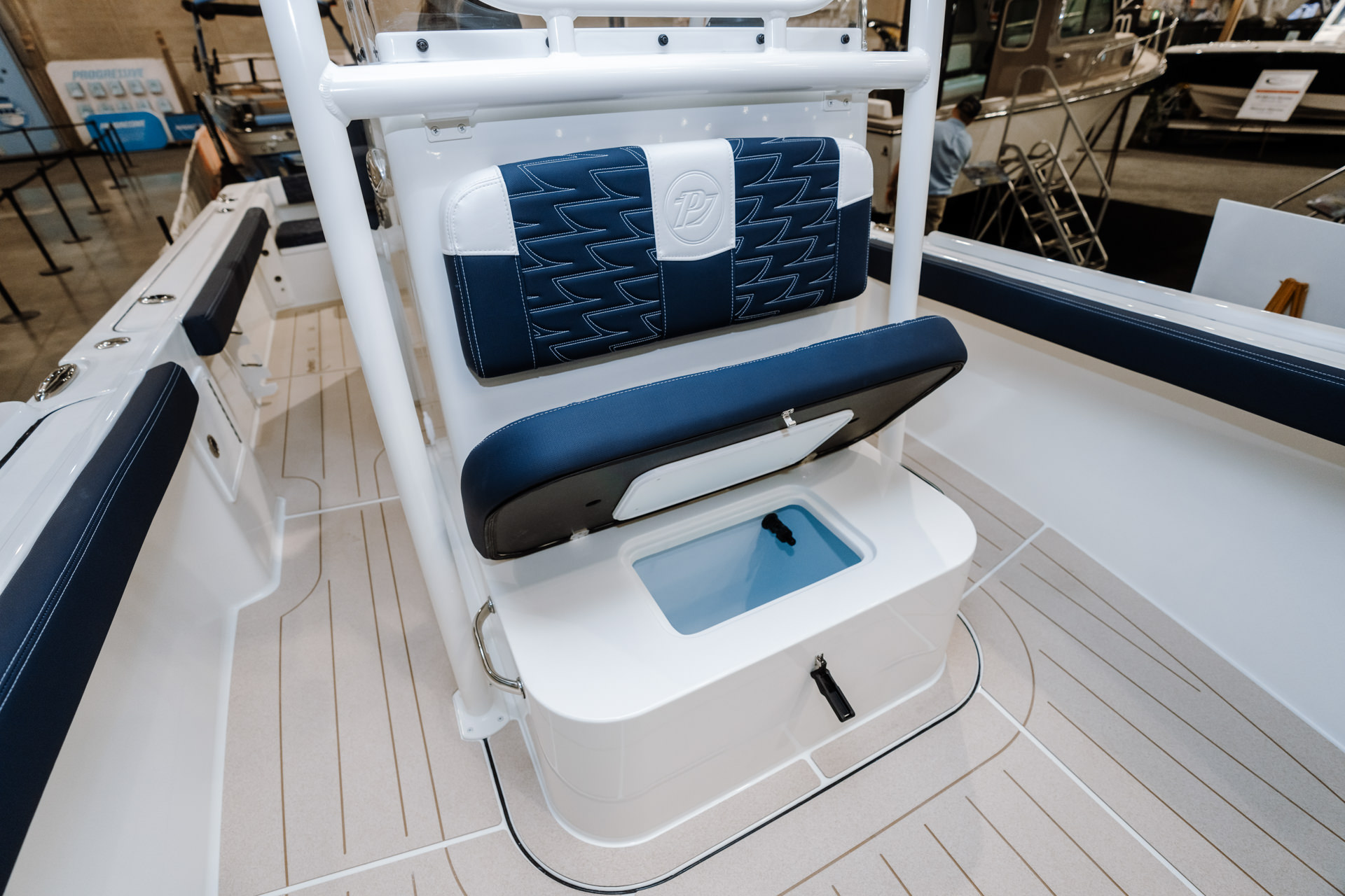 Parker Boats 230 Coastal Elite Interior 05