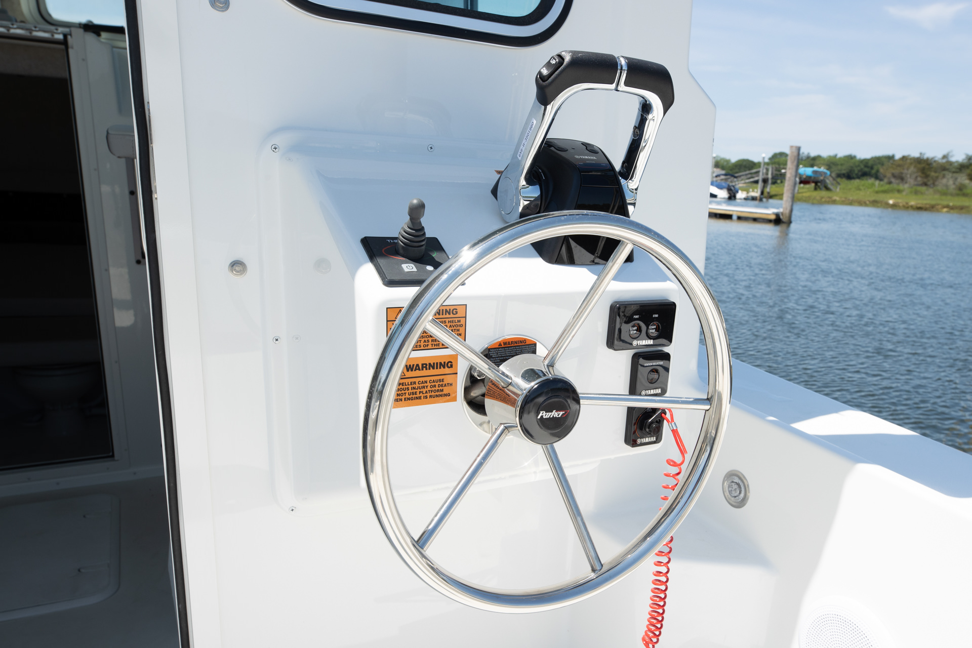 Parker Boats 287 Explorer Interior 08